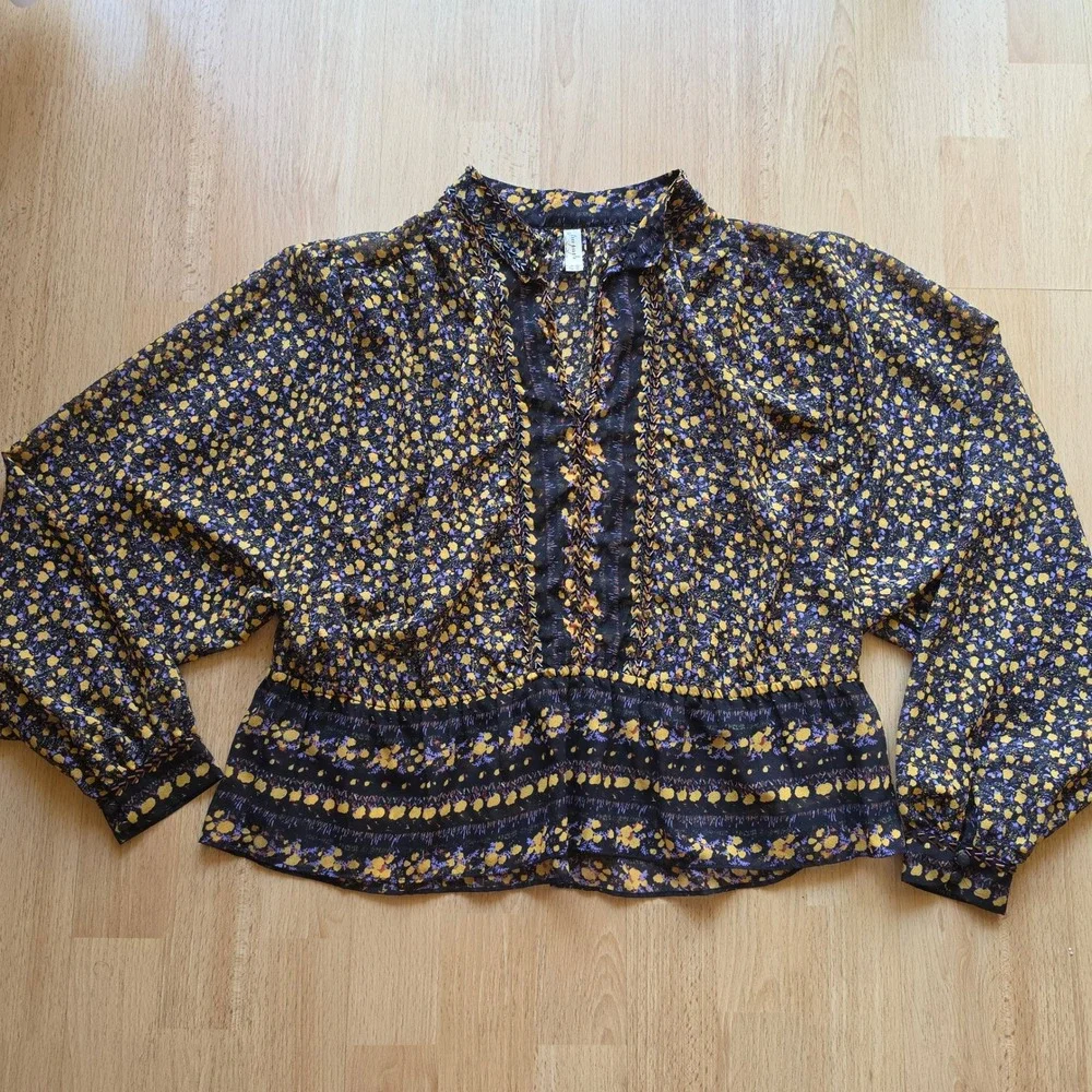 Free People Floral Beaded Peplum Crop Blouse XS Black Yellow Dolman Sleeve
